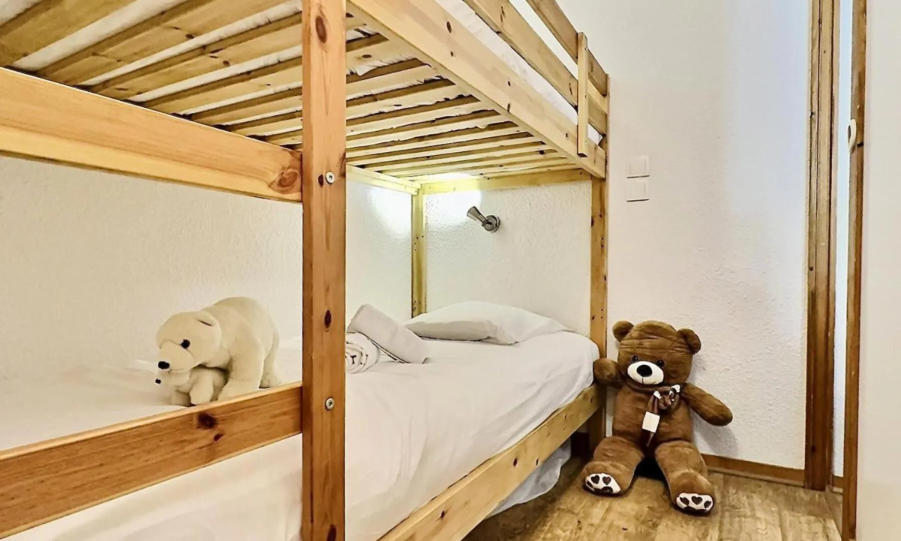 Apartment Residence Les Jardins De Val - Agreable Studio Cabine Completement Renove Pour 4 Personnes Situe A Val D'Isere A 350M Du Centre Du Village Et 450M Des Pistes Mae-0164
