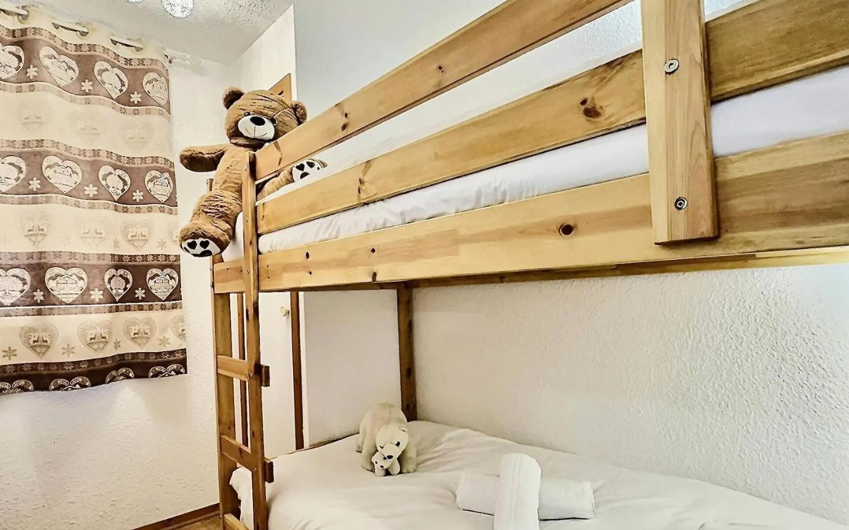 Residence Les Jardins De Val - Agreable Studio Cabine Completement Renove Pour 4 Personnes Situe A Val D'Isere A 350M Du Centre Du Village Et 450M Des Pistes Mae-0164 Apartment